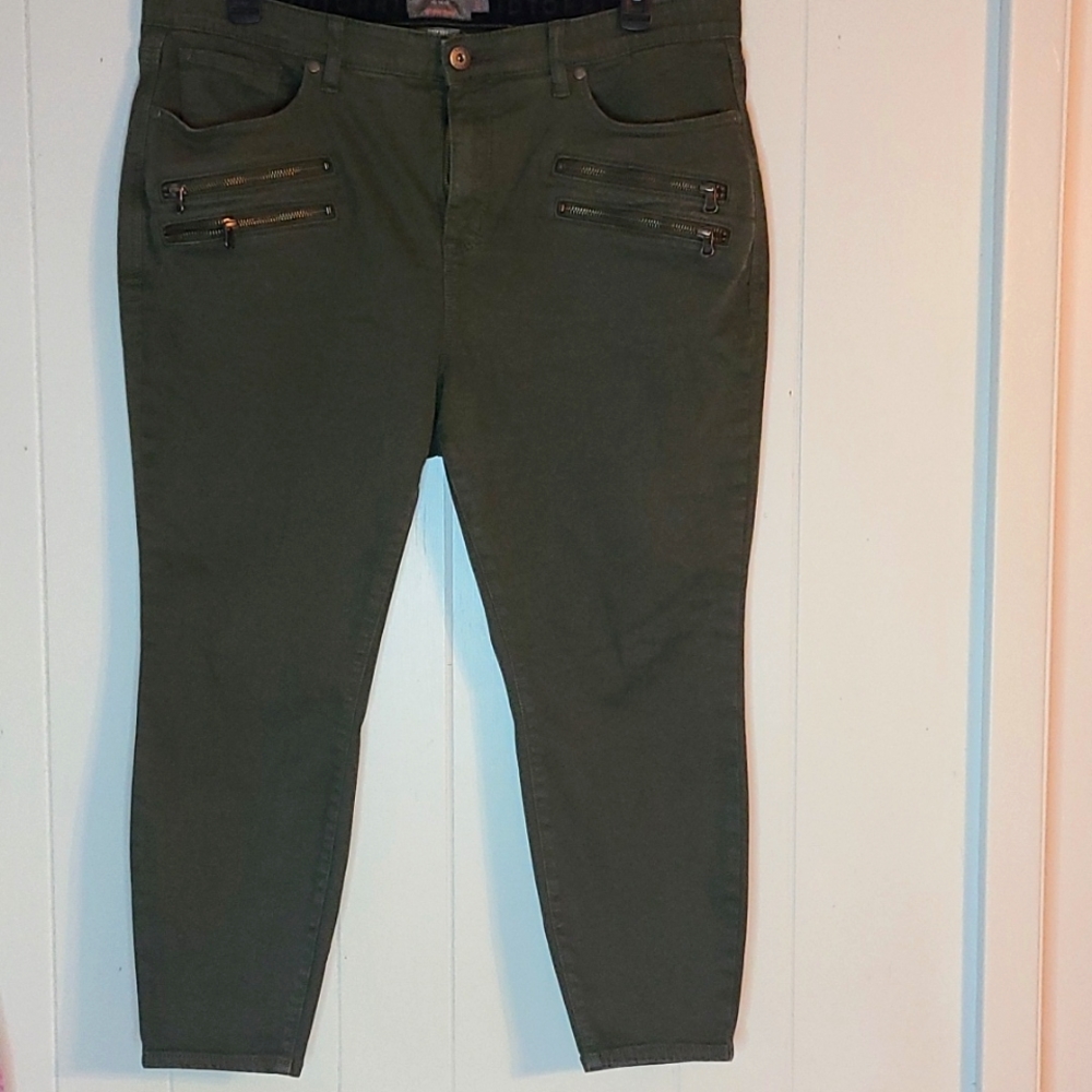 Torrid army green skinny Jeans